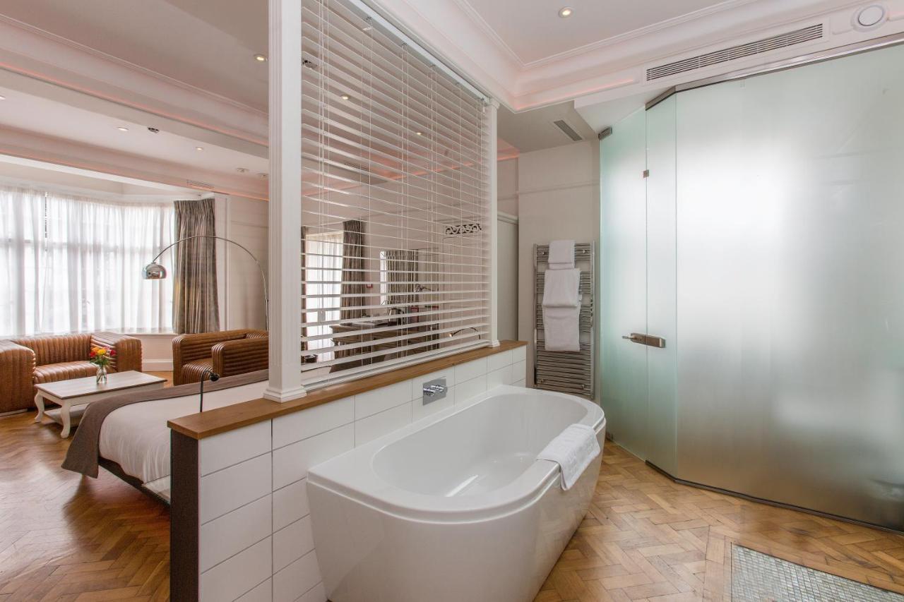 The Bell Inn Hotel Horndon-on-the-Hill Экстерьер фото